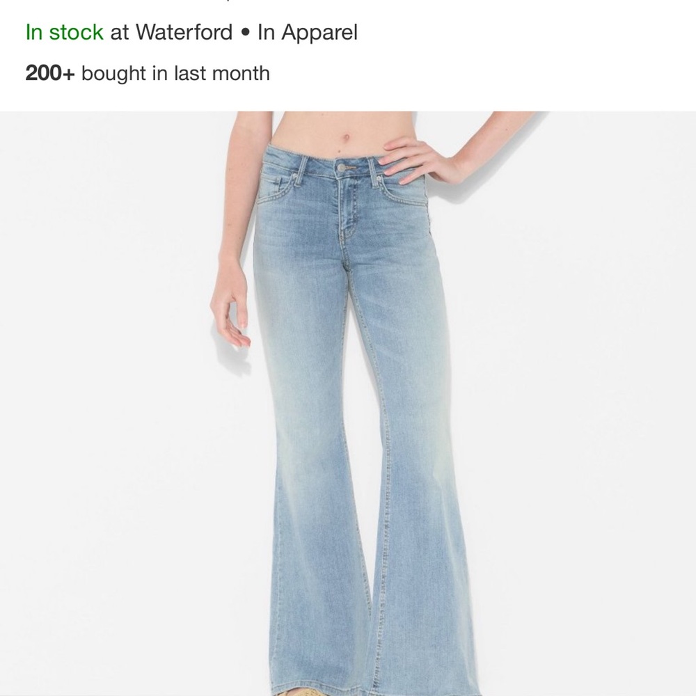 Women's Light Blue Flared Jeans size 14 NWT